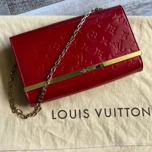 Louis Vuitton Shoulder Bag Monogram Verni Clutch Anna Patent Leather Red Gold